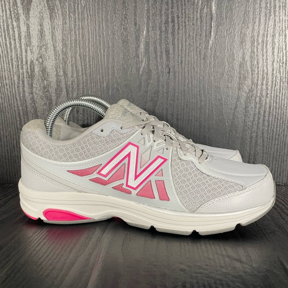 New Balance 847v2 Women’s Size 8